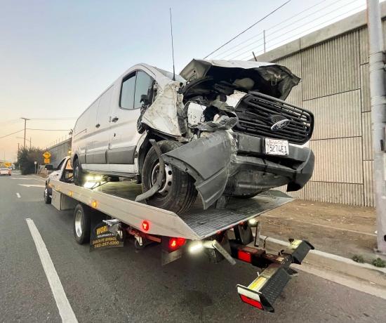 Top Mistakes Drivers Make After a Crash — And How Car Accident Towing in Malden Helps